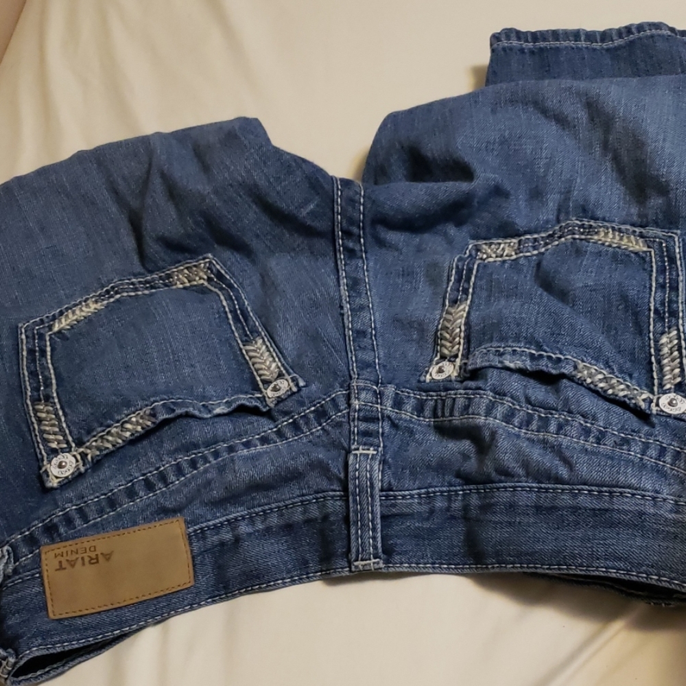 Ariat distressed skinny jeans